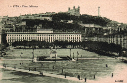 Lyon - Place Bellecour - Autres & Non Classés