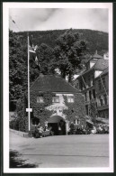 8 Fotografien Bergen, Ansicht Bergen, Fridtjof Nansen-Denkmal, Balholm, Bergbahn Eingang Fischmarkt, Fantoft Stavekirc  - Lieux