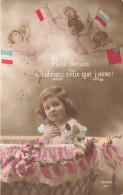 P8- Enfants Fantaisies - Petit Jésus Protégez Ceux Que J'aime ! Furia Petite Fille Dans Un Berceau Anges Et Drapeaux - Abbildungen