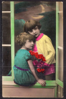 Argentina - 1935 - Colorized - Two Little Girls Posing With Flowers - Portraits