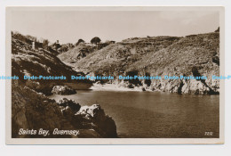 C002765 Saints Bay. Guernsey. 2212. Precision. English Series. 1951. Agfa - World