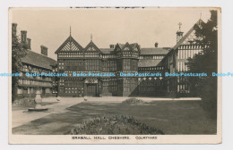 C002996 Bramall Hall. Cheshire. Courtyard. RP - World