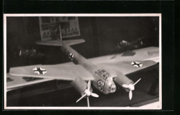Foto-AK Modellbau-Flugzeug Mit   - 1939-1945: 2ème Guerre