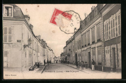 CPA Puiseaux, Rue St-Jacques  - Puiseaux