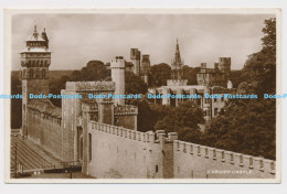 C004436 63. Cardiff Castle. RP - Wereld