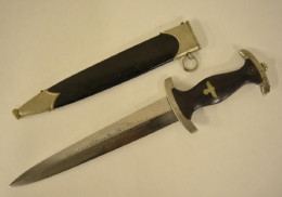 WWII German SS Dagger With Scabbard - Armes Blanches
