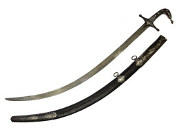 A PERSIAN SHAMSHIR SWORD WITH WOOTZ BLADE, 18-19 CC. - Knives/Swords