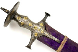 Impressive 18th-19th C. Mughal Indian Tulwar / Shamshir - Knives/Swords