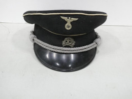WW II German Visor Hat - Casques & Coiffures
