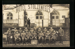 Foto-AK Oberlahnstein, Blasorchester Vor Dem Hotel Stolzenfels  - Other & Unclassified