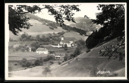 AK St. Ulrich, Ortsansicht Mit Bergen Und Bäumen  - Autres & Non Classés