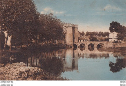 O3-79) PARTHENAY - PORTE SAINT JACQUES  - ( 2 SCANS )  - Parthenay