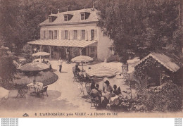 O2-03) L '  ARDOISIERE  PRES VICHY - A L ' HEURE DU THE - ( 2 SCANS ) - Vichy