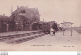 O1-60) ESTREES SAINT DENIS (OISE) LA GARE - ( TRAIN - VOYAGEURS  - 2 SCANS ) - Estrees Saint Denis