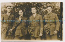 C005559 Men. Uniforms. Unknown Place - Monde