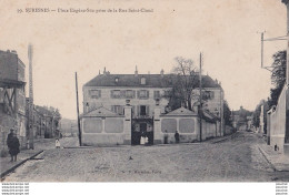 J4-92) SURESNES - PLACE EUGENE SUE PRISE DE LA RUE CLOUD - ( ANIMEE - HABITANTS - 2 SCANS ) - Suresnes