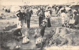 76-LE TREPORT-ENFANTS JOUANT SUR LA PLAGE-N 6011-F/0327 - Le Treport