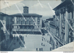 Ch65 Cartolina  Rieti Piazza Vittorio Emanuele E Albergo Quattro Stagioni - Rieti