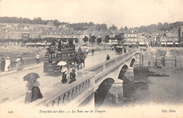 14-TROUVILLE-PONT SUR LA TOUQUES-BUS A CHEVAL-N 6012-H/0301 - Trouville