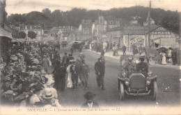 14-TROUVILLE-JOUR DE COURSES-N 6012-H/0183 - Trouville