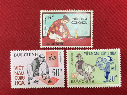 Stamps Vietnam South (Ancient Letter-Writing Art - 5/5/1972) -GOOD Stamps- 1set/3pcs - Viêt-Nam