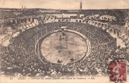 30-NIMES-INTERIEUR DES ARENES-COURSE DE TAUREAUX-N 6013-E/0245 - Nîmes