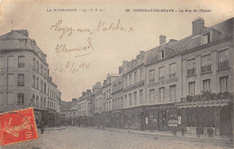 76-GOURNAY EN BRAY-LA RUE DE L EGLISE-N 6013-E/0157 - Gournay-en-Bray