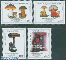 Gabon 1999 Mushrooms 4v, Mint NH, Nature - Mushrooms - Unused Stamps