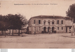 A26-47) CASTELJALOUX (LOT ET GARONNE) UN COIN DE LA PLACE GAMBETTA - HOTEL LASSUS - ( 2 SCANS )  - Casteljaloux