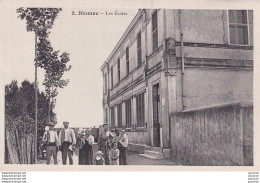 A23-11)  BLOMAC (AUDE) LES ECOLES - ( ANIMEE - HABITANTS - 2 SCANS )  - Sonstige & Ohne Zuordnung