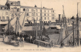 14-HONFLEUR-EMBARCADERE DU BATEAU DU HAVRE-N T6018-E/0107 - Honfleur