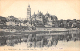 24-PERIGUEUX-CATHEDRALE SAINT FRONT-N T6020-D/0325 - Périgueux