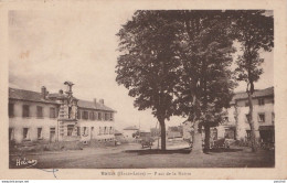 N22-43) BAINS (HAUTE LOIRE) PLACE DE LA MAIRIE  - (2 SCANS) - Autres & Non Classés