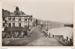 N11-76) LA BOUILLE - L' HOTEL DE LA POSTE - LES QUAIS DE LA SEINE  - (OBLITERATION DE 1950 - 2 SCANS) - Autres & Non Classés