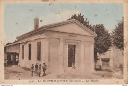 N11-33) LA SAUVE MAJEURE (GIRONDE)  LA MAIRIE - (ANIMEE - ENFANTS - ECOLIERS - 2 SCANS) - Other & Unclassified