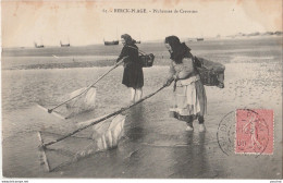 N4-62) BERCK PLAGE - PECHEUSES  DE CREVETTES - Berck