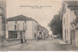 32) BARCELONNE DU GERS  (GERS) AVENUE DE A GARE ET RUE DU MOULIN - (ANIMEE - HABITANTS - CAFE HOTEL DE L'EUROPE 2 SCANS) - Autres & Non Classés