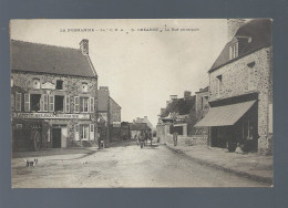 CPA - 50 - Créance(s) - La Rue Principale - Animée (attelage) - Boulanger-Restaurateur Ch. Lepetit - Circulée En 1905 - Autres & Non Classés