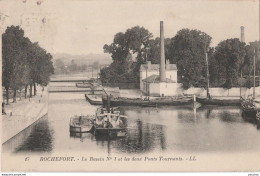 17) ROCHEFORT SUR MER - LE BASSIN N° 1  ET LES DEUX PONTS TOURNANTS - (2 SCANS) - La Rochelle