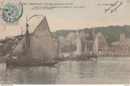 14) TROUVILLE (CALVADOS)  VUE DES COTEAUX DE TROUVILLE AVEC VOILIERS - (COULEURS - OBLITERATION DE 1904 - 2 SCANS) - Trouville