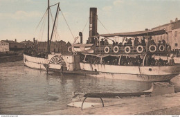 17) LE " COLIGNY" ASSURANT LE PASSAGE ENTRE ST- MARTIN ET LA ROCHELLE AVEC ESCALE A LA FLOTTE  - 2 SCANS    - Saint-Martin-de-Ré