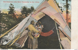 P6- INDIAN - INDIEN - OLD NOKOMIS WITH BABE HIAWATHA IN HER ARMS - (2 SCANS) - Indianer