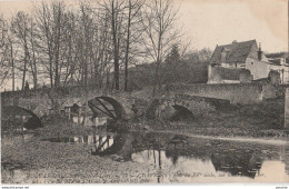 P1-37) JOUE LEZ TOURS (INDRE ET LOIRE) CHAVIGNY ,  PONT DU XV° SIECLE , SUR UN BRAS DU CHER - SCANS) - Sonstige & Ohne Zuordnung