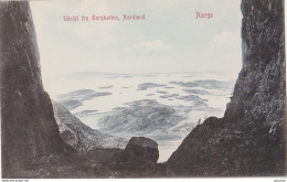 P26- NORGE - NORDLAND - UDSIGT FRA  TORGHATTEN - (2 SCANS) - Norvège