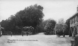 Surrey - REDHILL - Stounton Arms And Cross Roads - Surrey