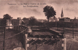 TERMONDE - DENDERMONDE -  Le Pont A L'entrée De La Ville - Les Fortification - Dendermonde
