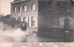 HAM - HAMME -  Les Inondations A Hamme - Maart 1906 - Arrivée De Curieux A " Drij Goten " - Hamme