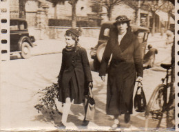 Photographie Photo Amateur Vintage Snapshot Marche Walking Marcheuse Mode - Other & Unclassified