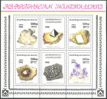 AZERBAIJAN 2003 MINERALS S/S OF 4 PLUS LABELS** - Minéraux