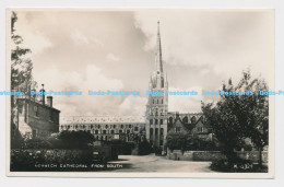 C004246 Norwich Cathedral From South. K. 4321. Valentines. RP. 1957 - Welt